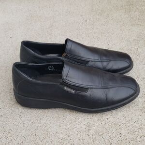 Mephisto Womens Leather Cool Air Black Loafers Size 8.5 Old Money Professional